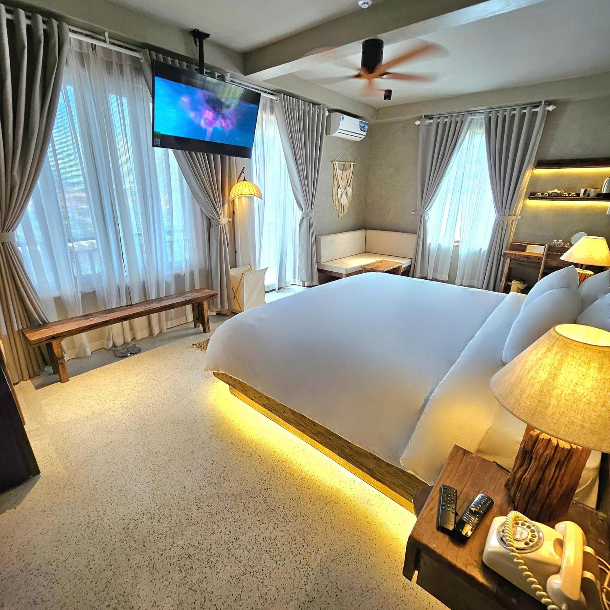 Victory Hotel Hue Zewnętrze zdjęcie