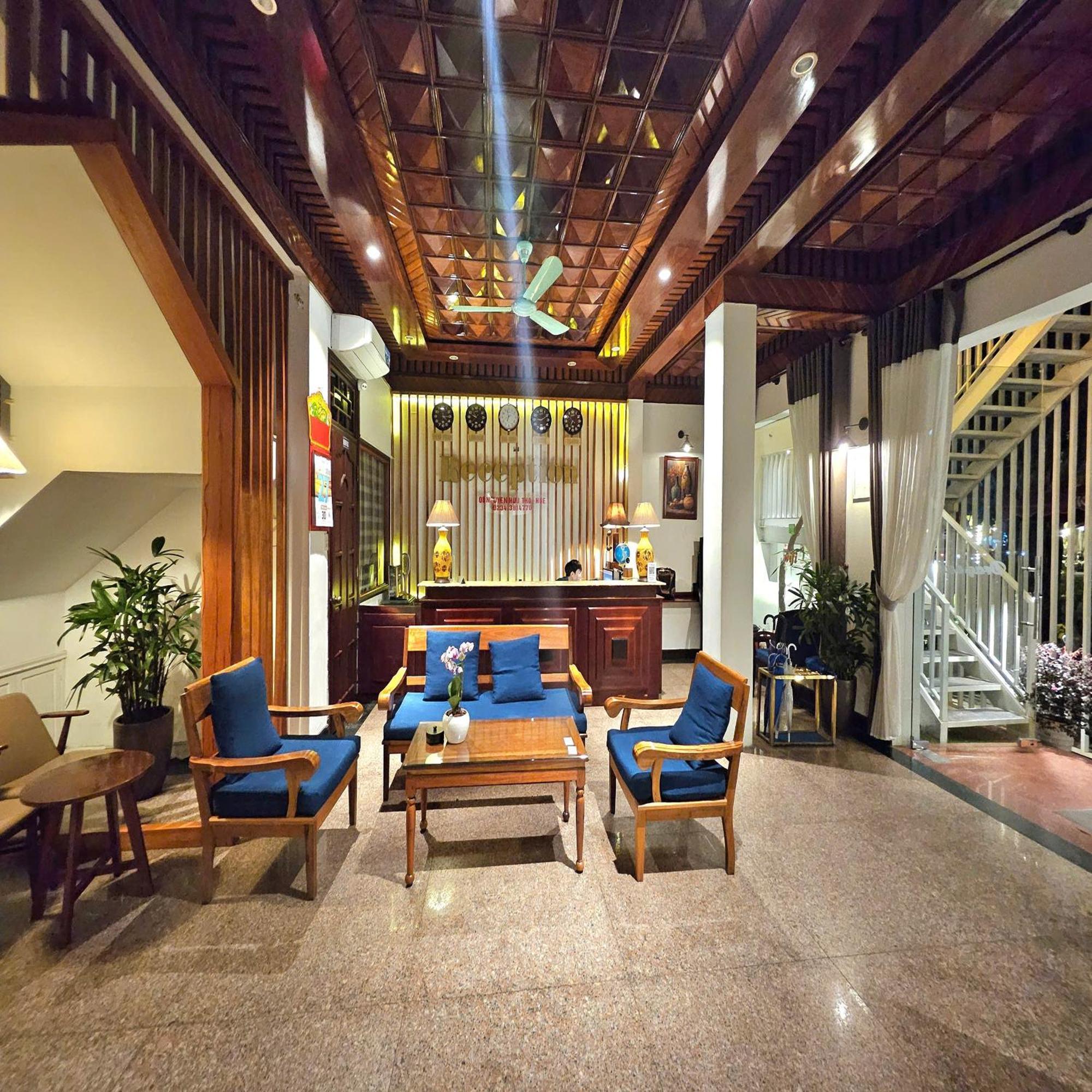 Victory Hotel Hue Zewnętrze zdjęcie