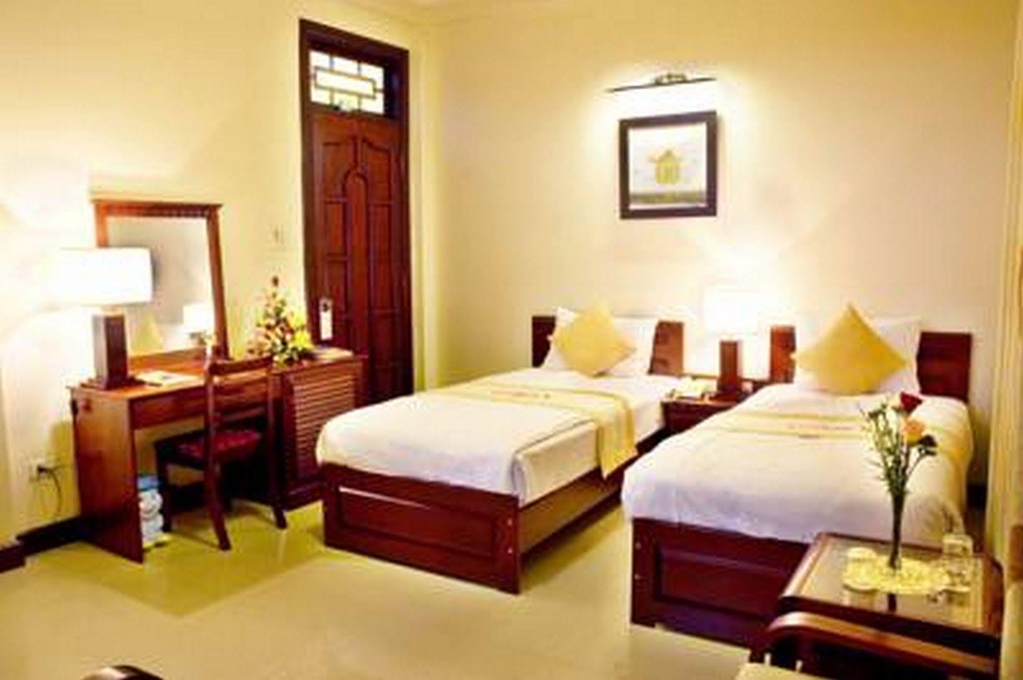 Victory Hotel Hue Zewnętrze zdjęcie