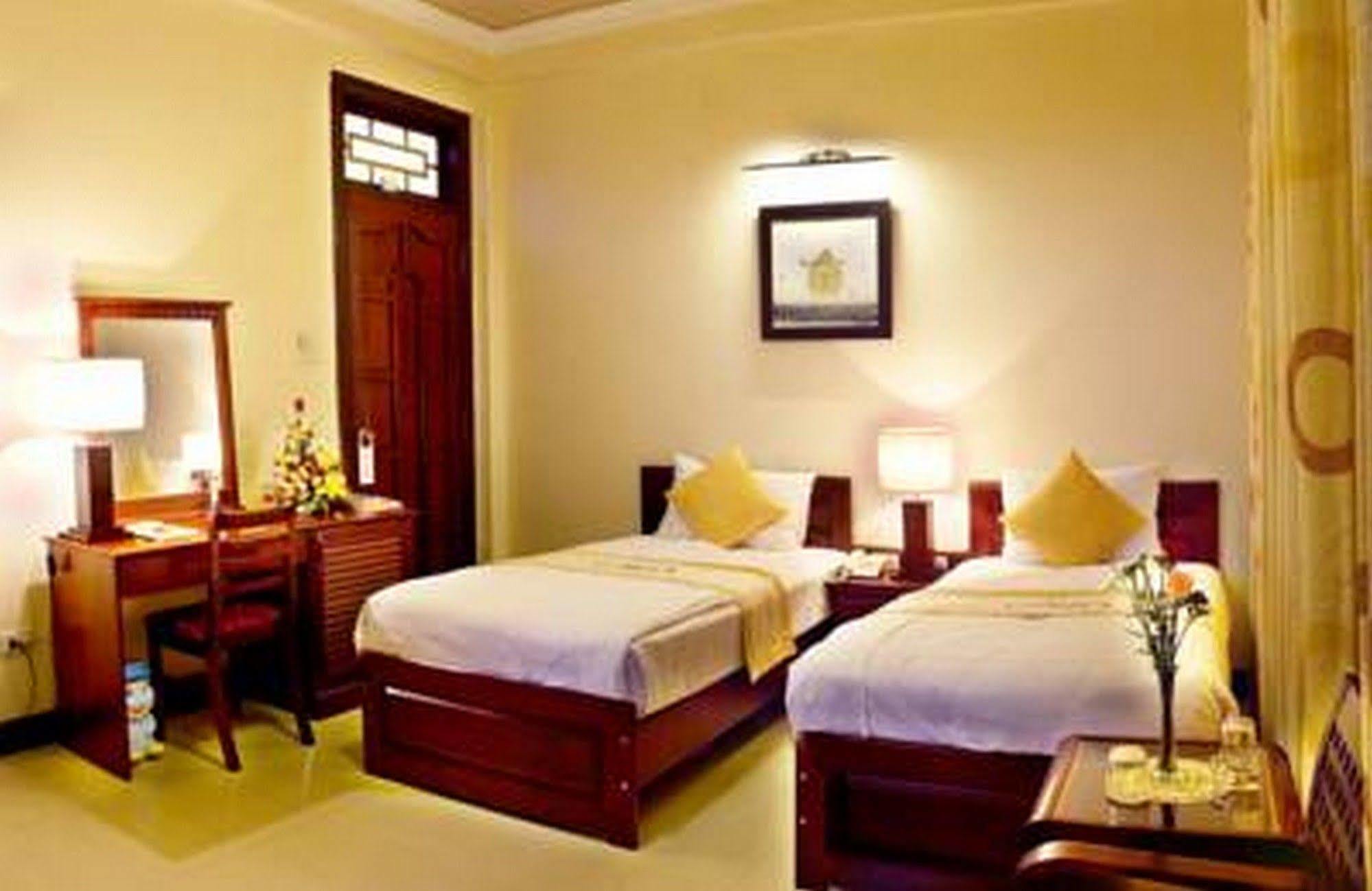 Victory Hotel Hue Zewnętrze zdjęcie